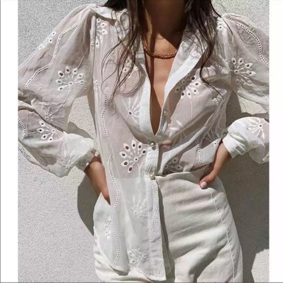Boho White embroidered eyelet button up Blouse - Picture 5 of 12
